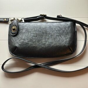 💙Joy Susan Wristlet/Crossbody Bag *EUC*